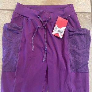 NWT Capezio Margita Jogger Girls’ Medium